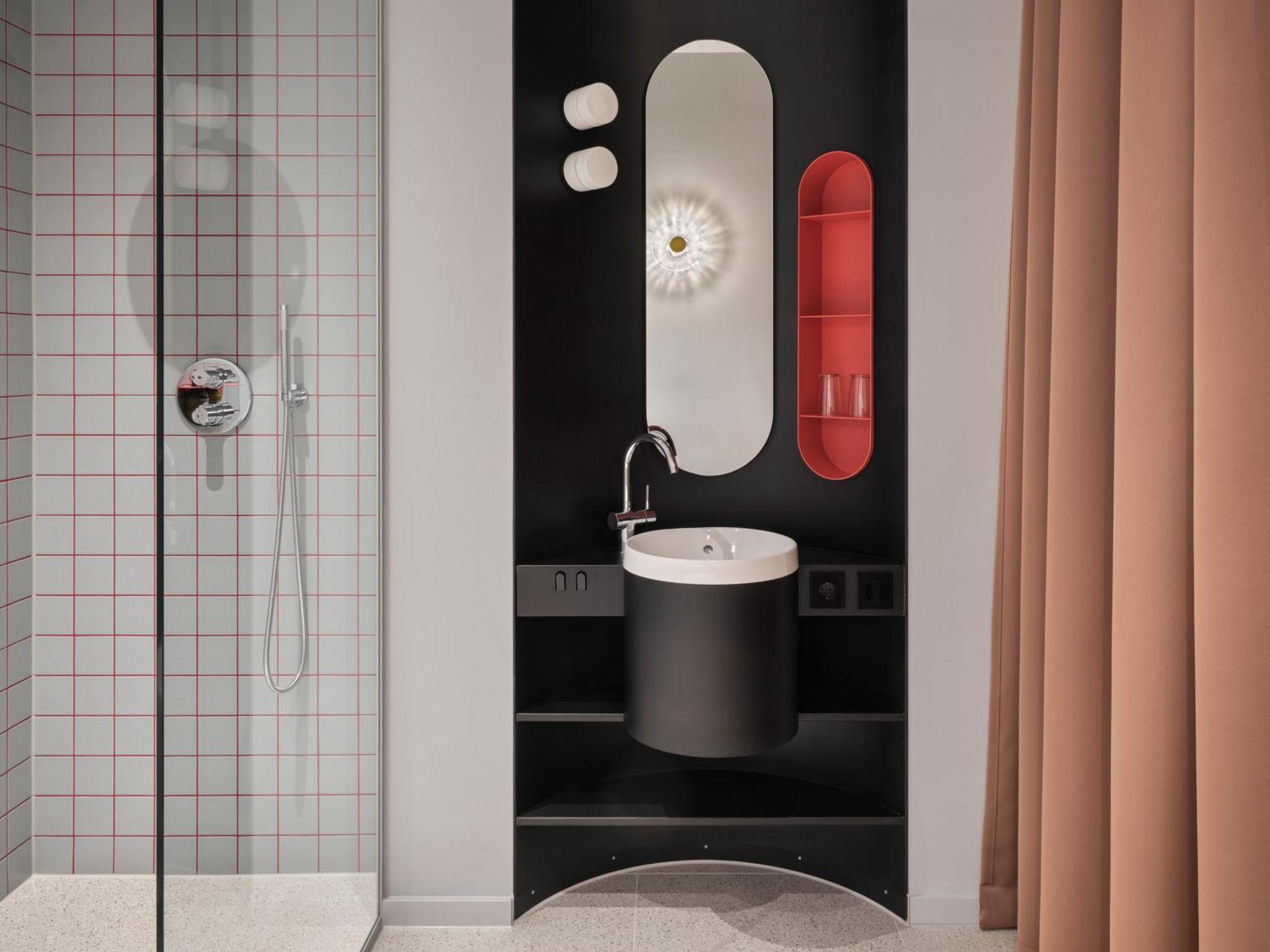 Noxx Hotel Marburg Экстерьер фото